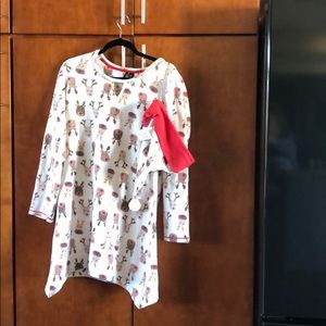 Christmas PJ dress w/ hat. Size M. Never worn.